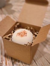Load image into Gallery viewer, BOXED BATH BOMB 200 MG
